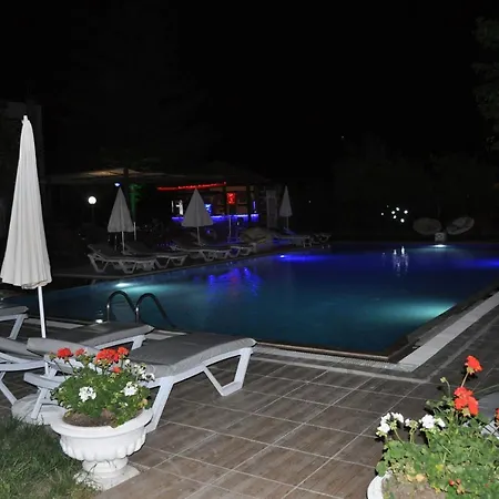 KYLO GARDEN Hotel *